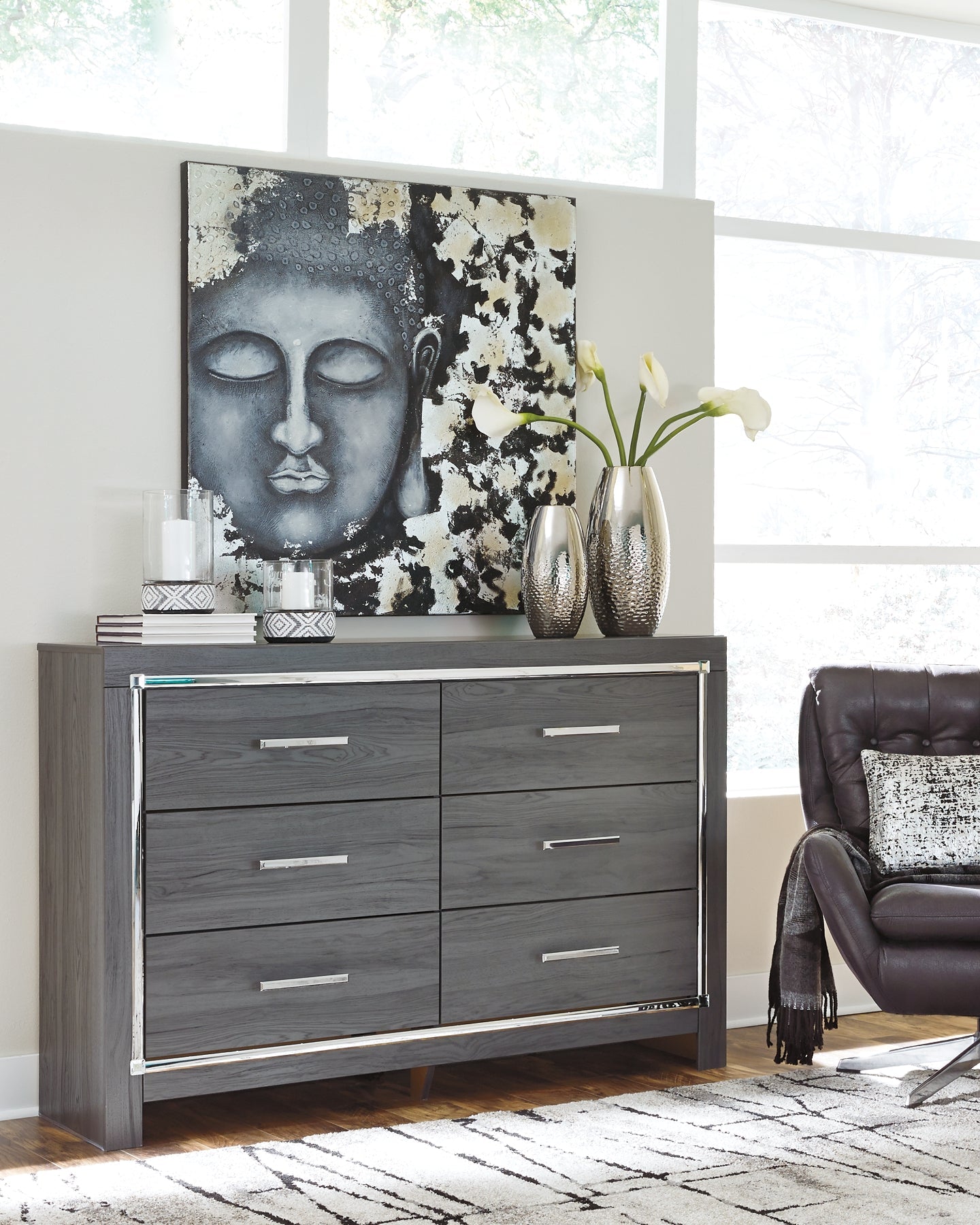 Lodanna Six Drawer Dresser Signature Design by Ashley®