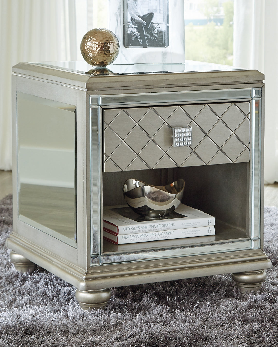 Chevanna Rectangular End Table Signature Design by Ashley®