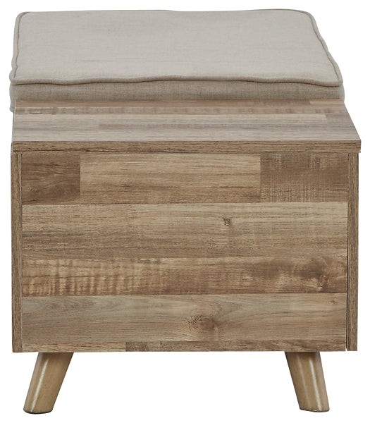 Gerdanet Storage Bench Signature Design by Ashley®