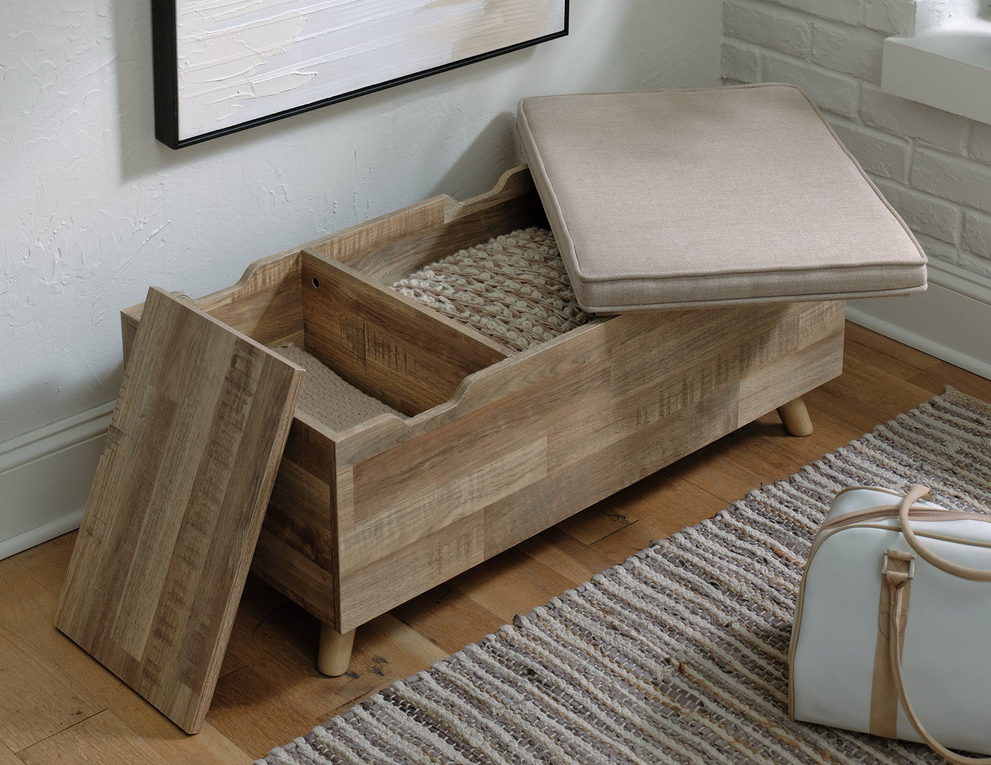 Gerdanet Storage Bench Signature Design by Ashley®