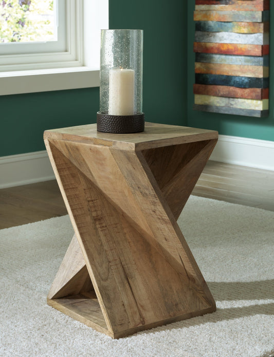 Zalemont Accent Table Signature Design by Ashley®