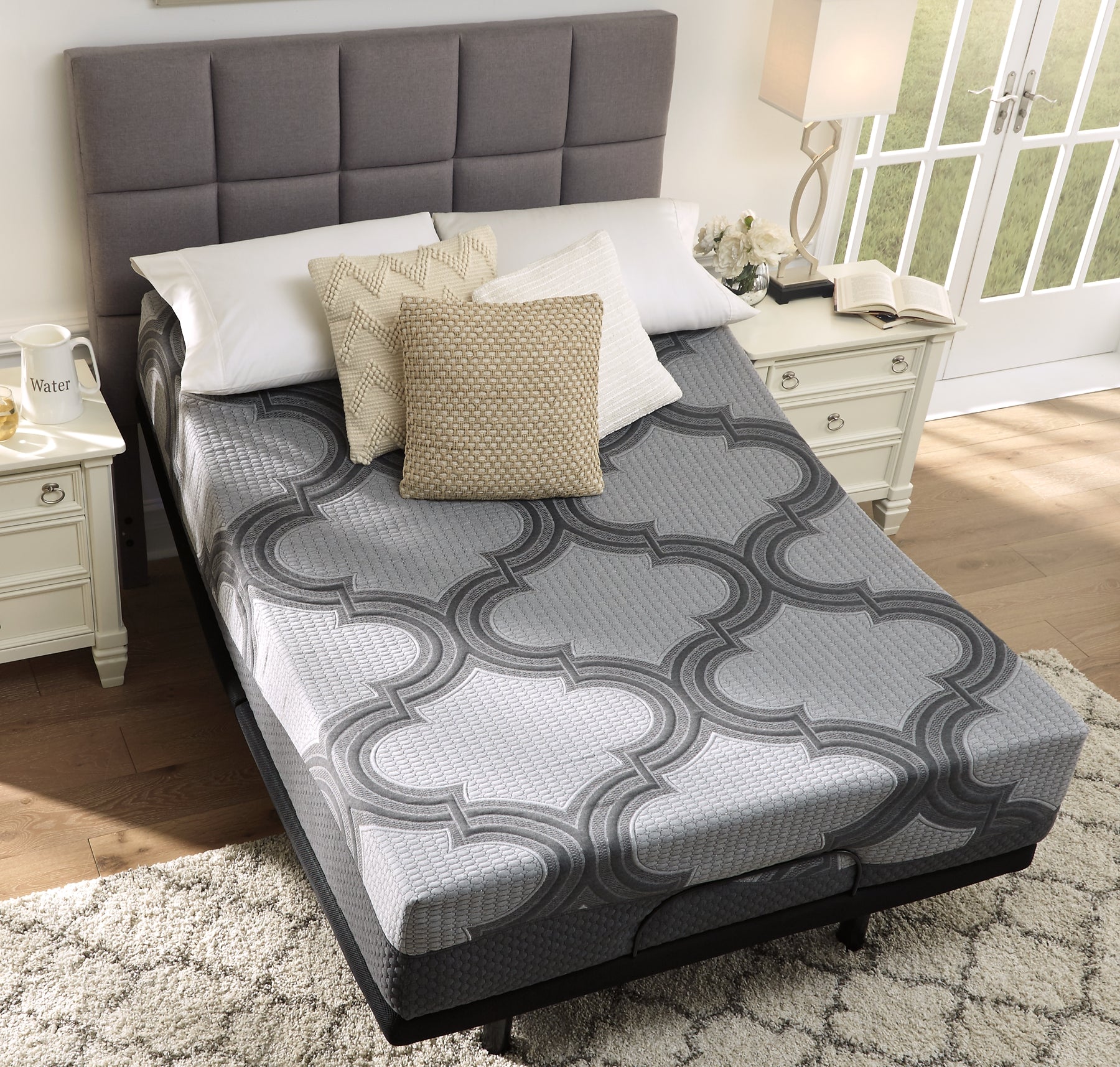 1100 Series  Mattress Sierra Sleep® by Ashley