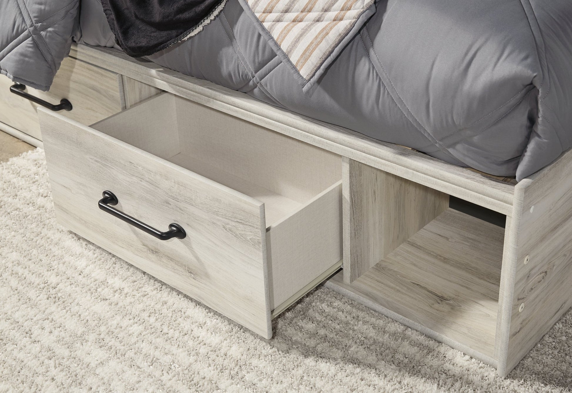 Cambeck Twin Panel Bed with 4 Storage Drawers with Mirrored Dresser, Chest and Nightstand Signature Design by Ashley®
