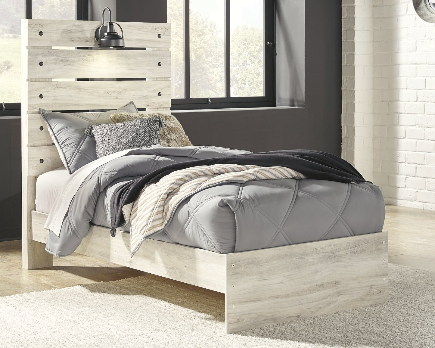 Cambeck Twin Panel Bed with Mirrored Dresser, Chest and Nightstand Signature Design by Ashley®