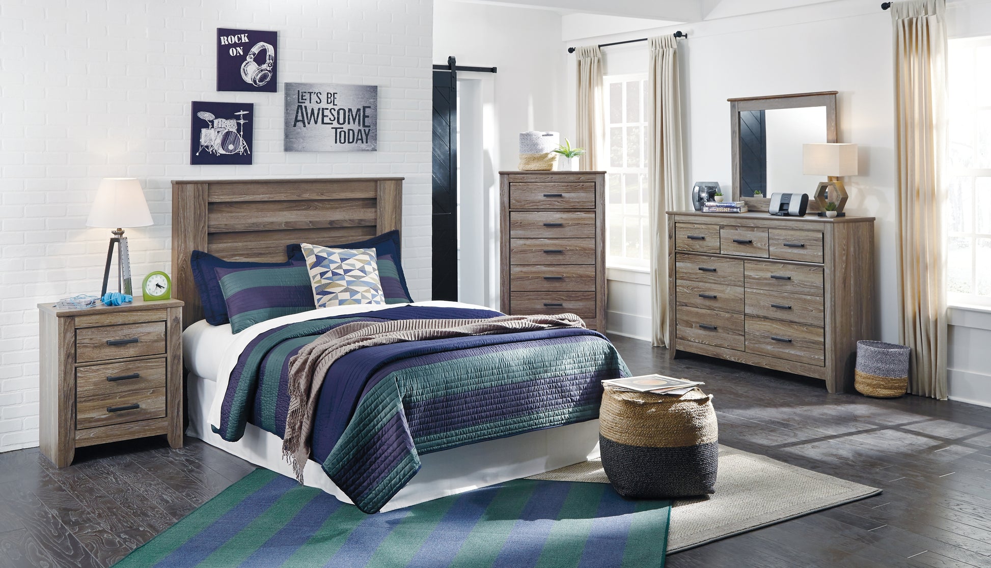 Zelen / Panel Headboard With Mirrored Dresser, Chest And Nightstand Signature Design by Ashley®