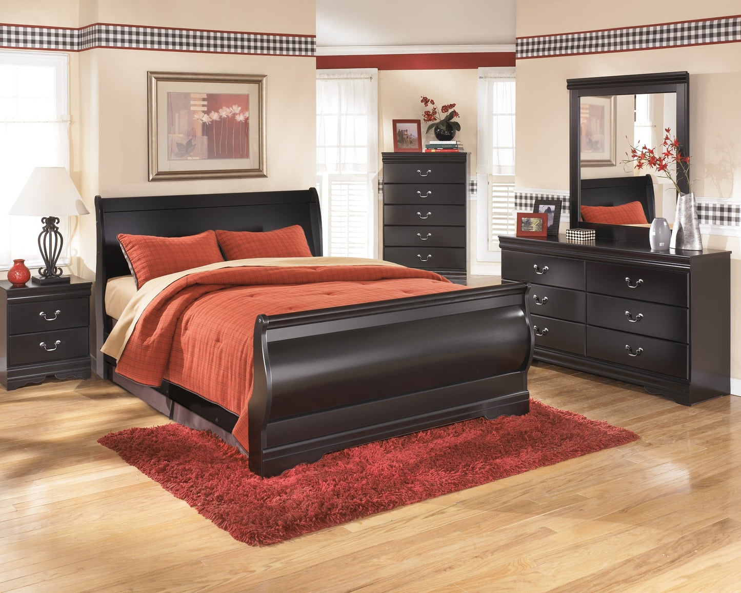 Huey Vineyard Queen Sleigh Bed with Mirrored Dresser, Chest and Nightstand Signature Design by Ashley®