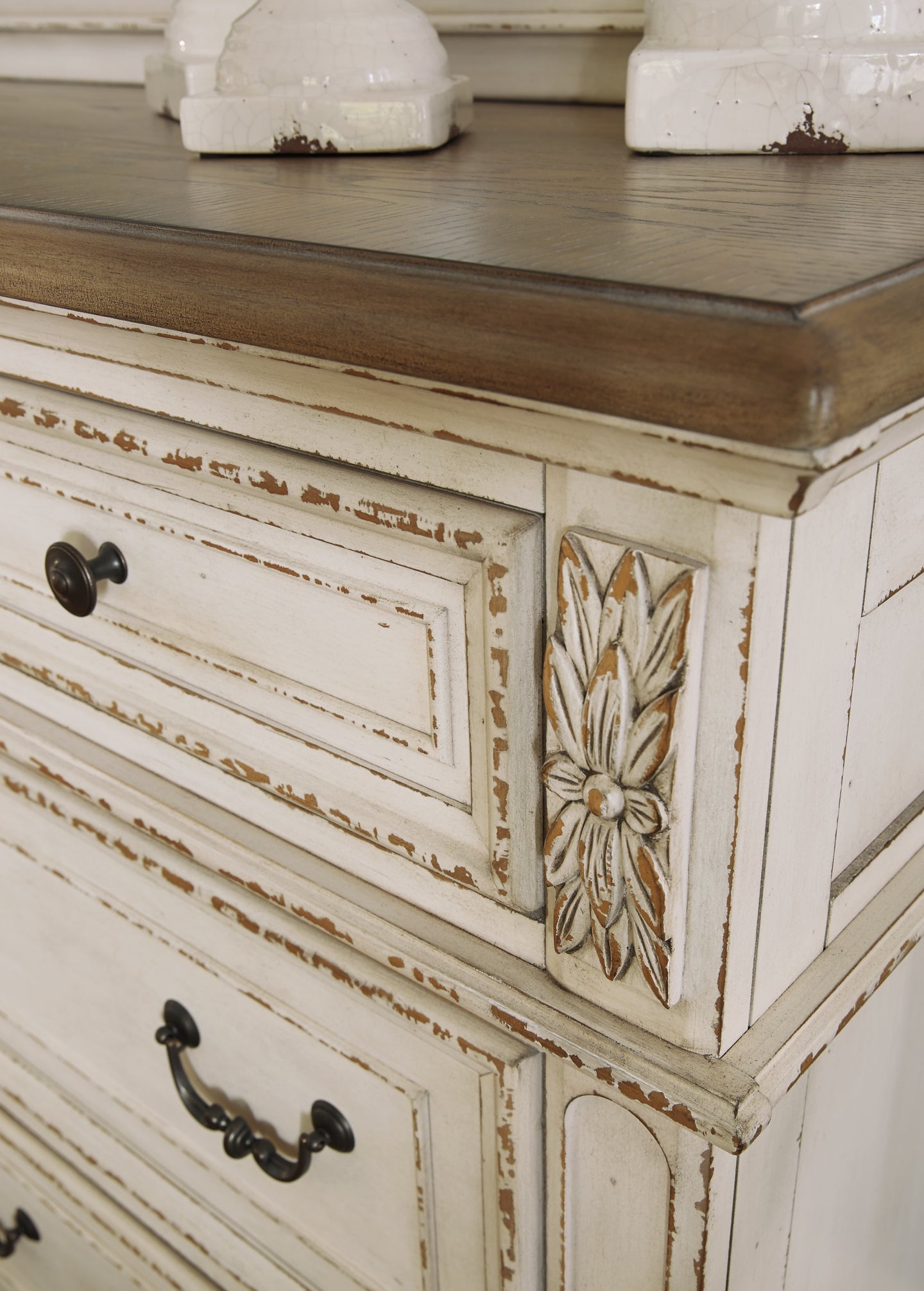 Realyn Queen Upholstered Panel Bed with Mirrored Dresser Signature Design by Ashley®