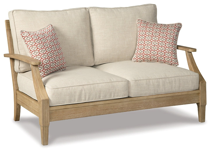 Clare View Loveseat w/Cushion Signature Design by Ashley®