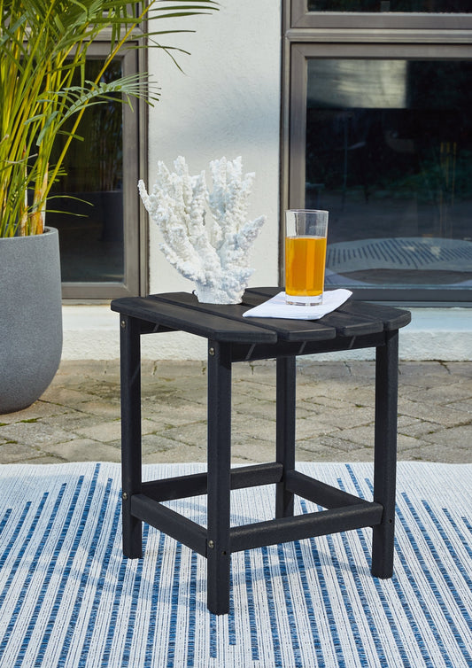 Sundown Treasure End Table Signature Design by Ashley®