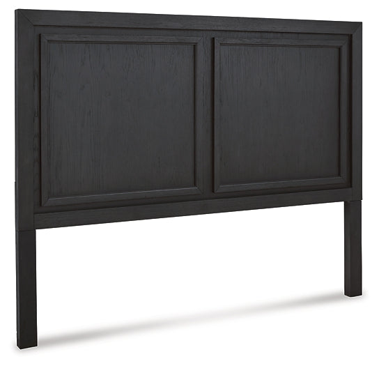 Foyland Queen Panel Storage Bed with Mirrored Dresser and Chest Signature Design by Ashley®
