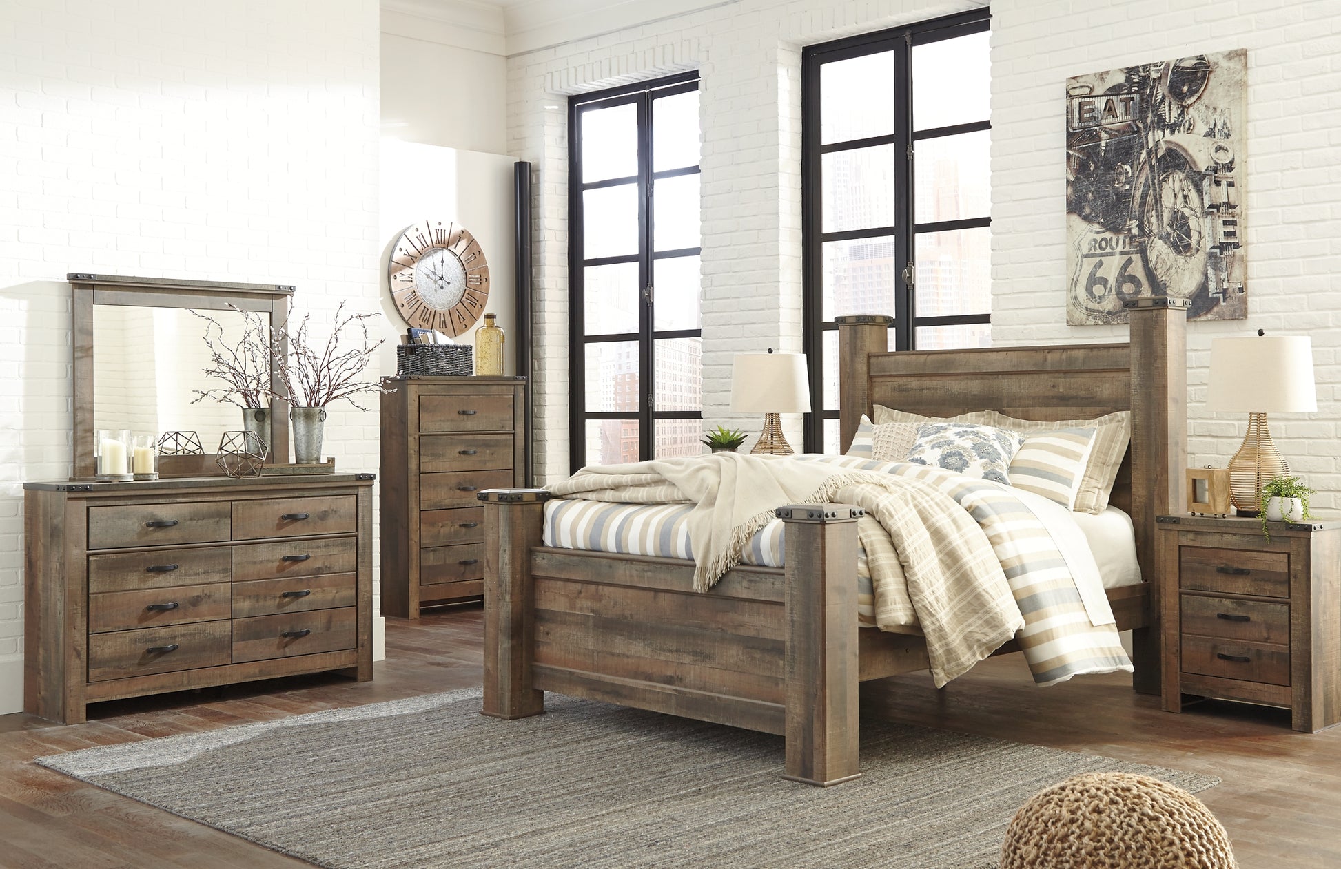 Trinell Queen Poster Bed with Dresser and Chest Signature Design by Ashley®