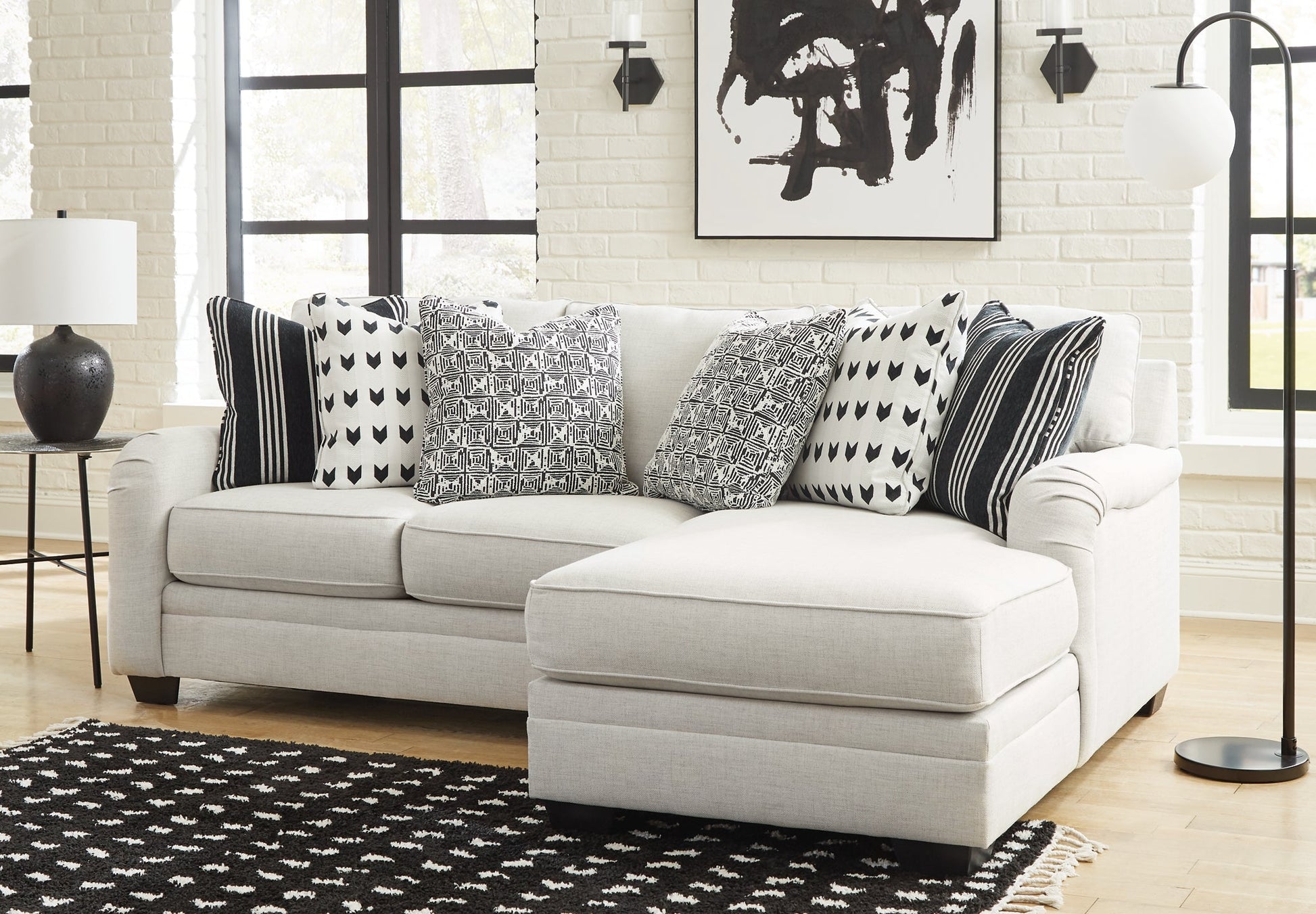 Huntsworth 2-Piece Sectional with Chaise Signature Design by Ashley®