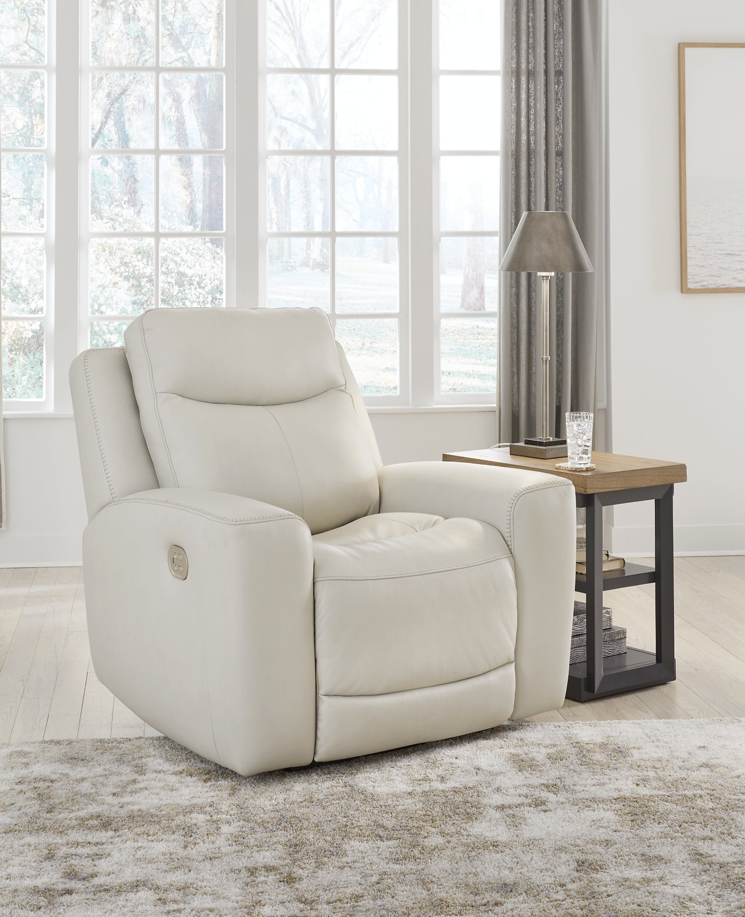 Mindanao PWR Recliner/ADJ Headrest Signature Design by Ashley®