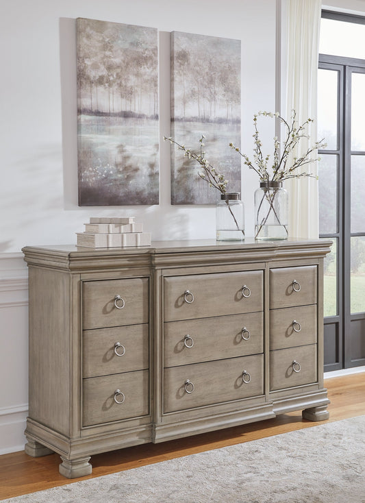 Lexorne Dresser Signature Design by Ashley®