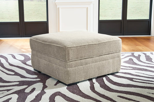 Calnita Ottoman With Storage Benchcraft®