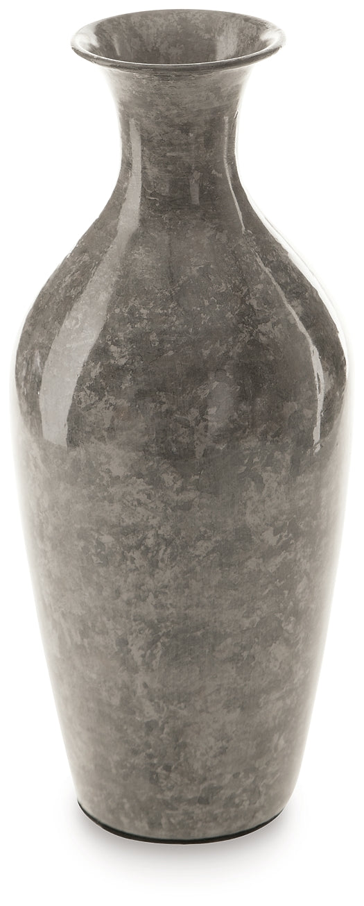 Brockwich Vase Signature Design by Ashley®