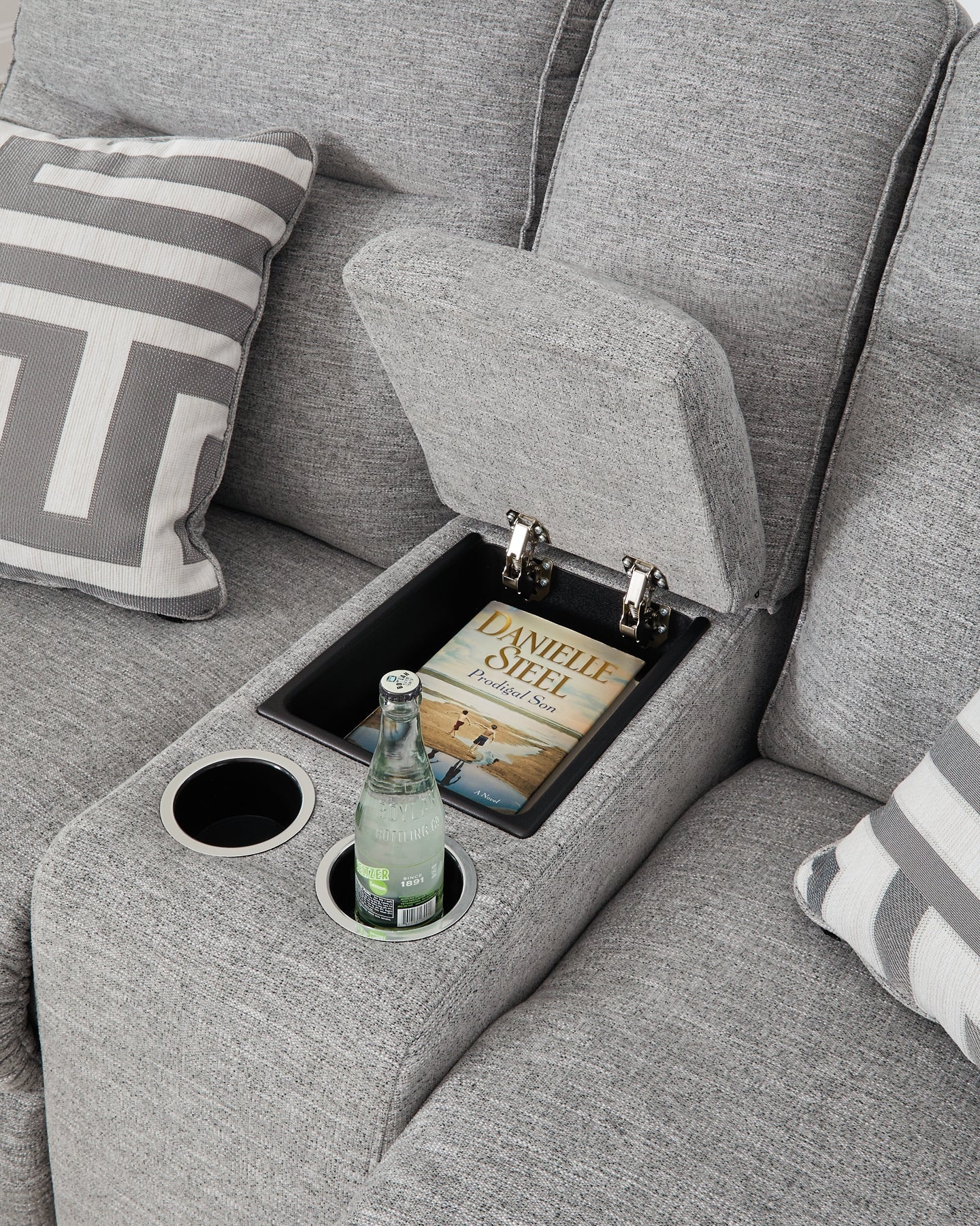 Biscoe PWR REC Loveseat/CON/ADJ HDRST Signature Design by Ashley®