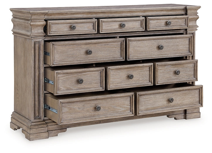 Blairhurst Dresser Signature Design by Ashley®