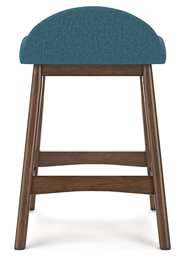Lyncott Counter Height Dining Table and 4 Barstools Signature Design by Ashley®