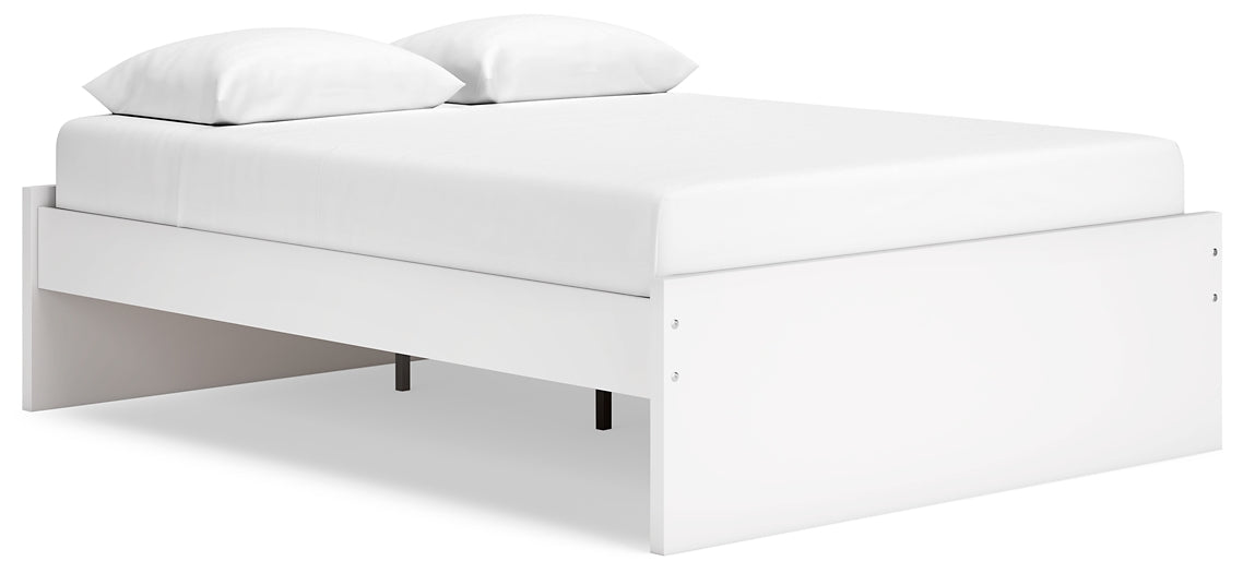Onita  Platform Bed Signature Design by Ashley®