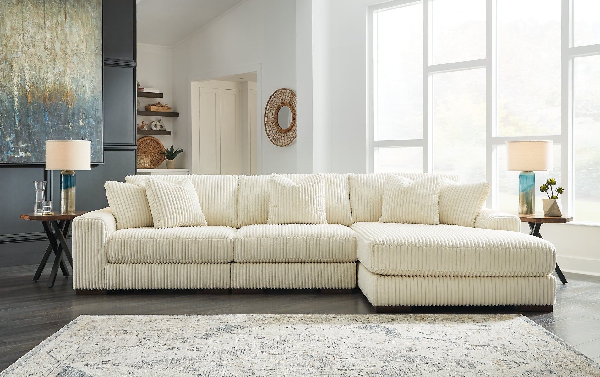 Lindyn 3-Piece Sectional with Ottoman Signature Design by Ashley®