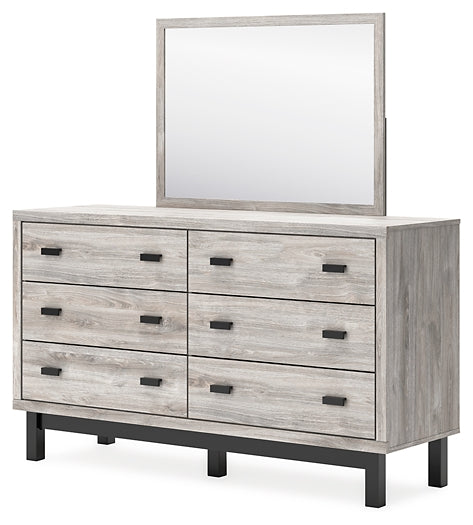 Vessalli King Panel Bed with Mirrored Dresser and Nightstand Signature Design by Ashley®
