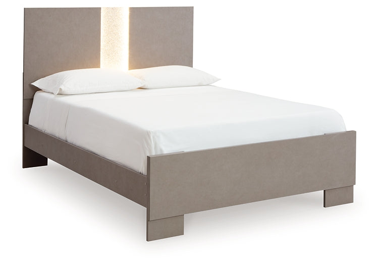 Surancha Full Panel Bed with Mirrored Dresser and 2 Nightstands Signature Design by Ashley®