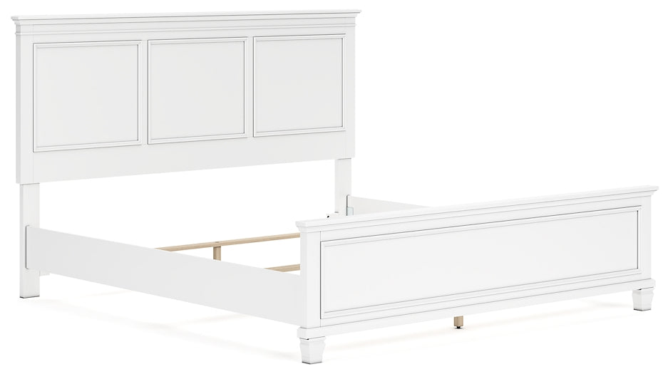 Fortman King Panel Bed with Mirrored Dresser and 2 Nightstands Signature Design by Ashley®