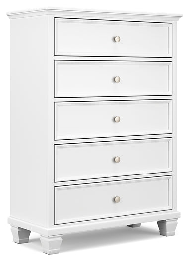 Fortman Queen Panel Bed with Mirrored Dresser, Chest and Nightstand Signature Design by Ashley®
