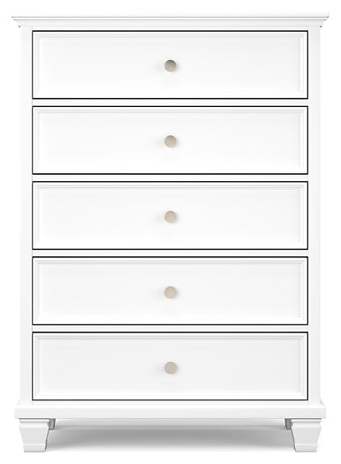 Fortman Queen Panel Bed with Mirrored Dresser, Chest and Nightstand Signature Design by Ashley®