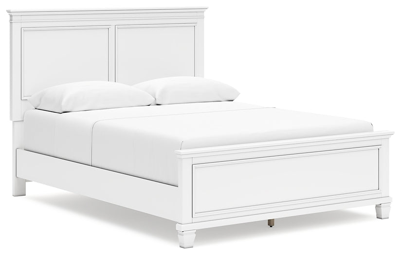 Fortman Queen Panel Bed with Mirrored Dresser, Chest and Nightstand Signature Design by Ashley®
