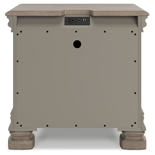Lexorne Queen Sleigh Bed with Mirrored Dresser, Chest and Nightstand Signature Design by Ashley®