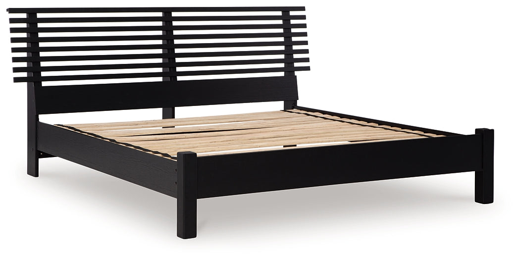 Danziar King Panel Bed with Mirrored Dresser and 2 Nightstands Signature Design by Ashley®