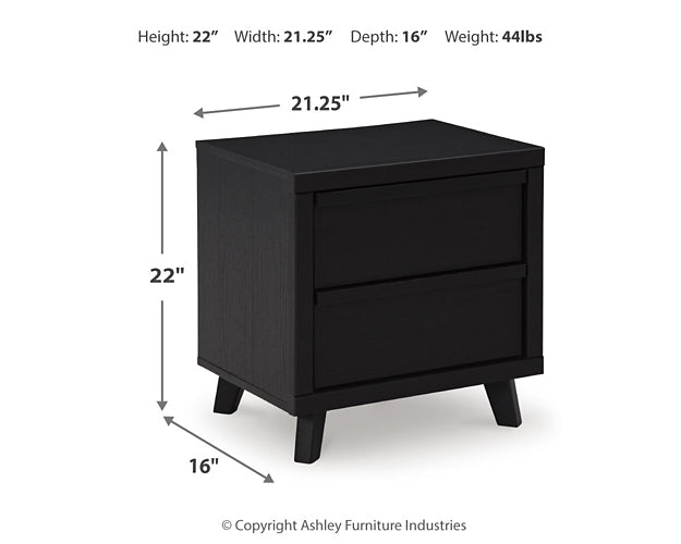 Danziar King Panel Headboard with Mirrored Dresser and 2 Nightstands Signature Design by Ashley®