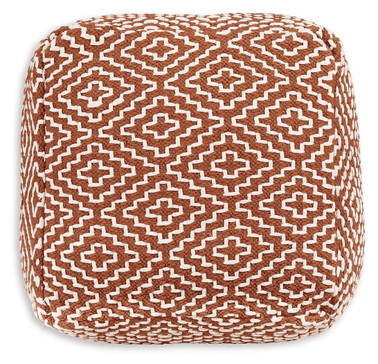 Brynnsen Pouf Signature Design by Ashley®