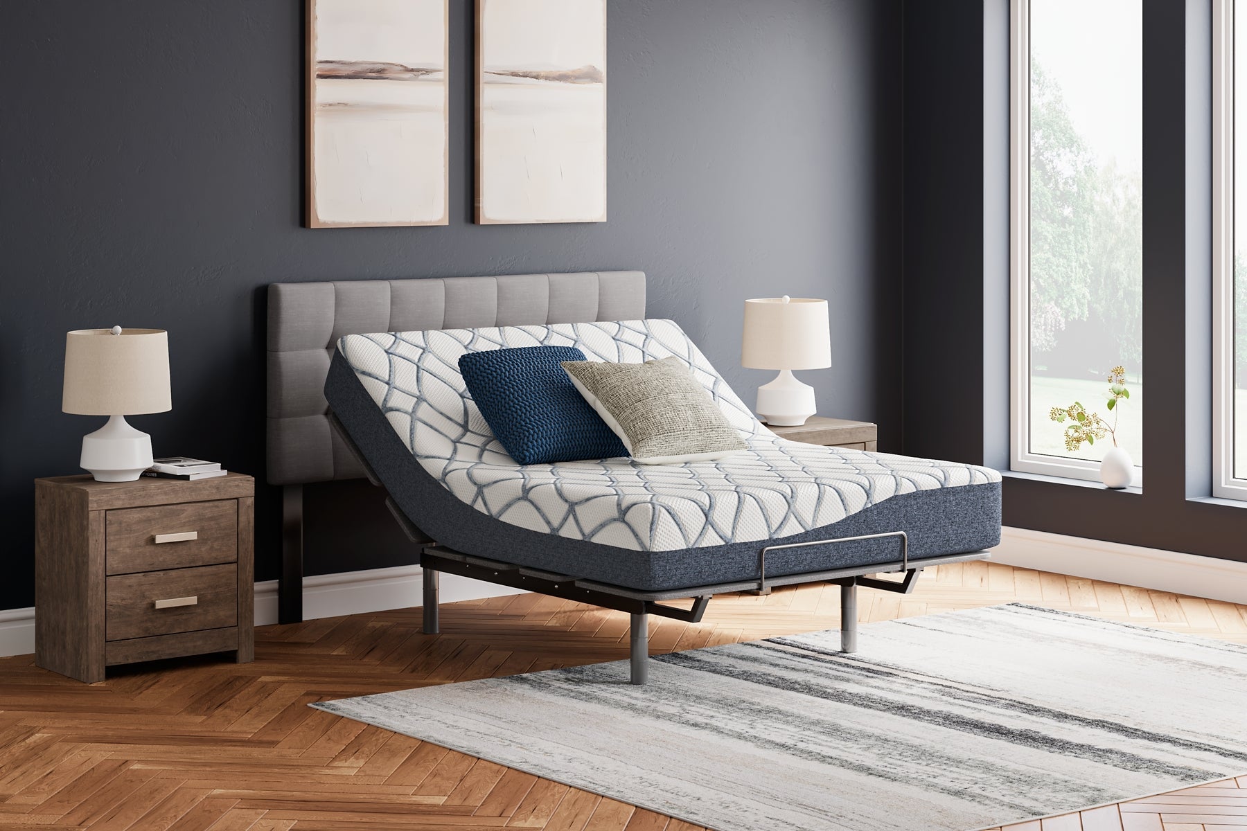 10 Inch Chime Elite 2.0  Mattress Sierra Sleep® by Ashley