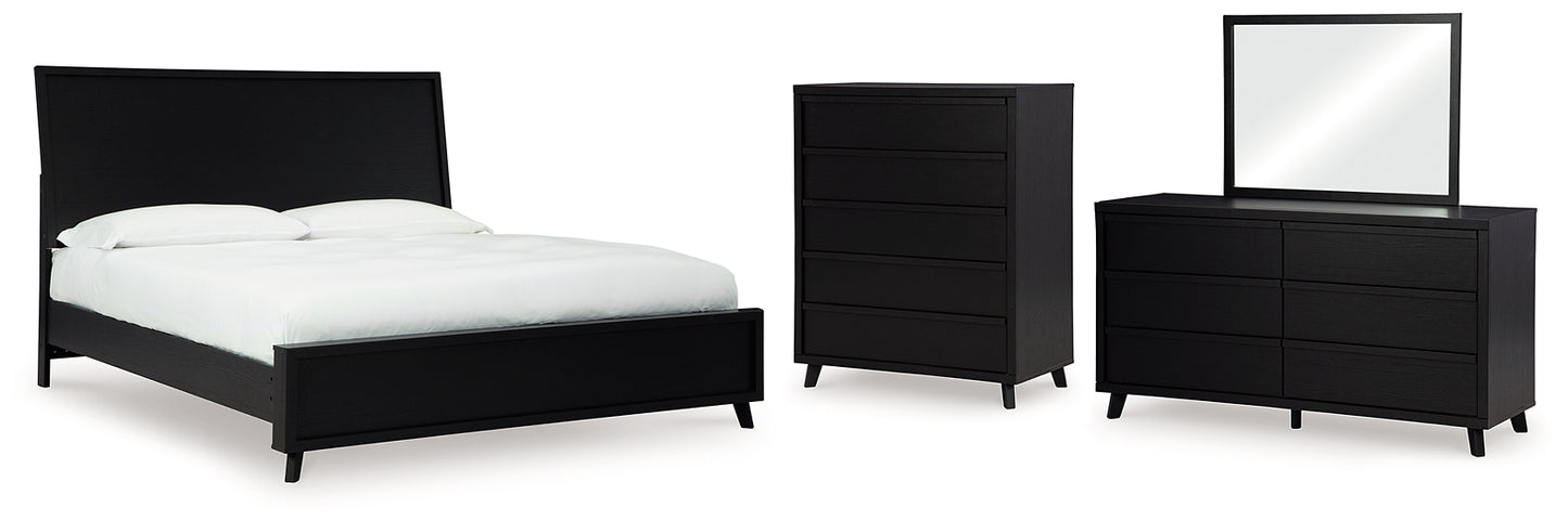 Danziar Queen Panel Bed with Mirrored Dresser and Chest Signature Design by Ashley®