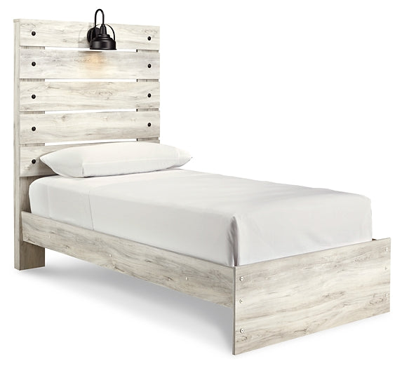 Cambeck Twin Panel Bed with Mirrored Dresser and Nightstand Signature Design by Ashley®