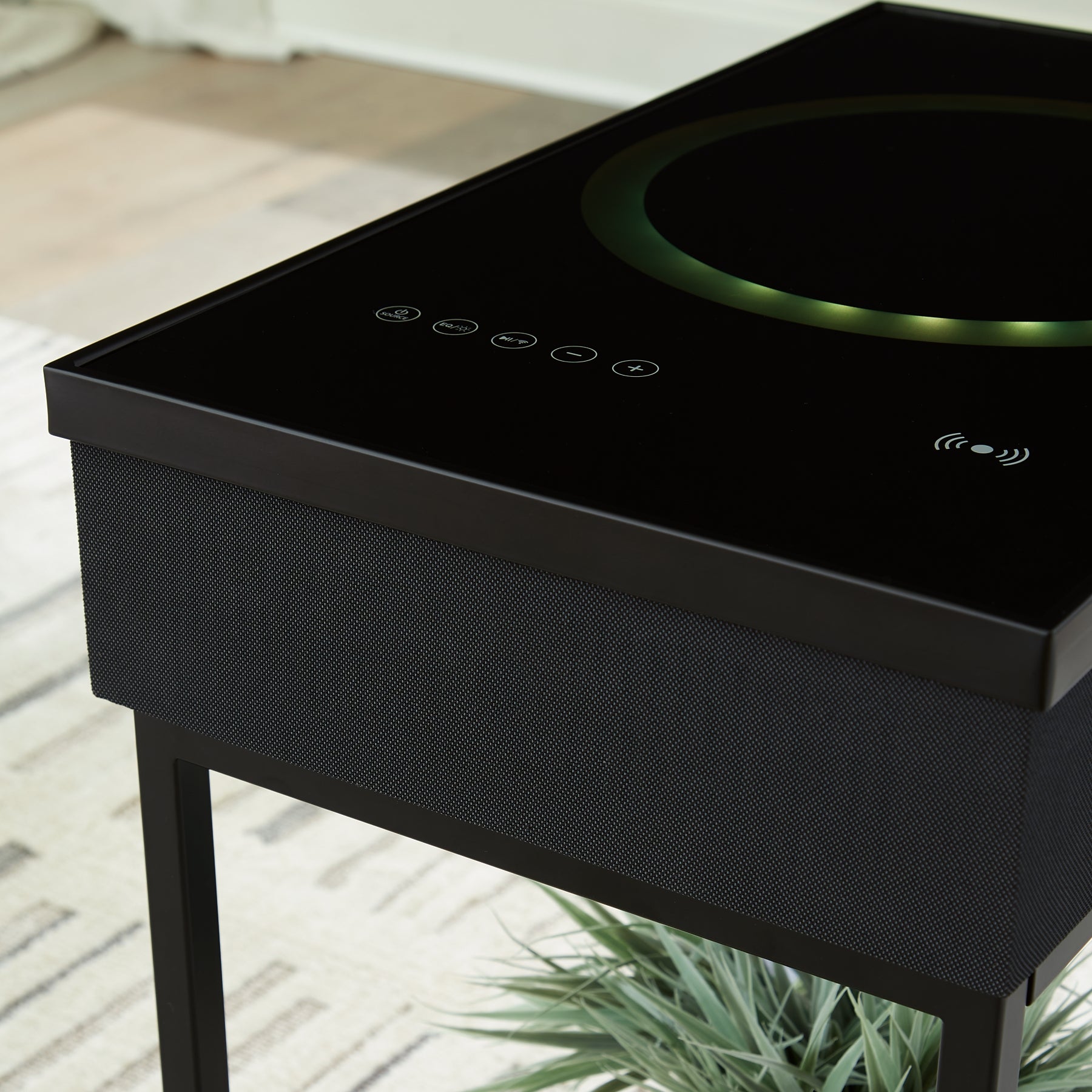 Gemmet Accent Table with Speaker Signature Design by Ashley®