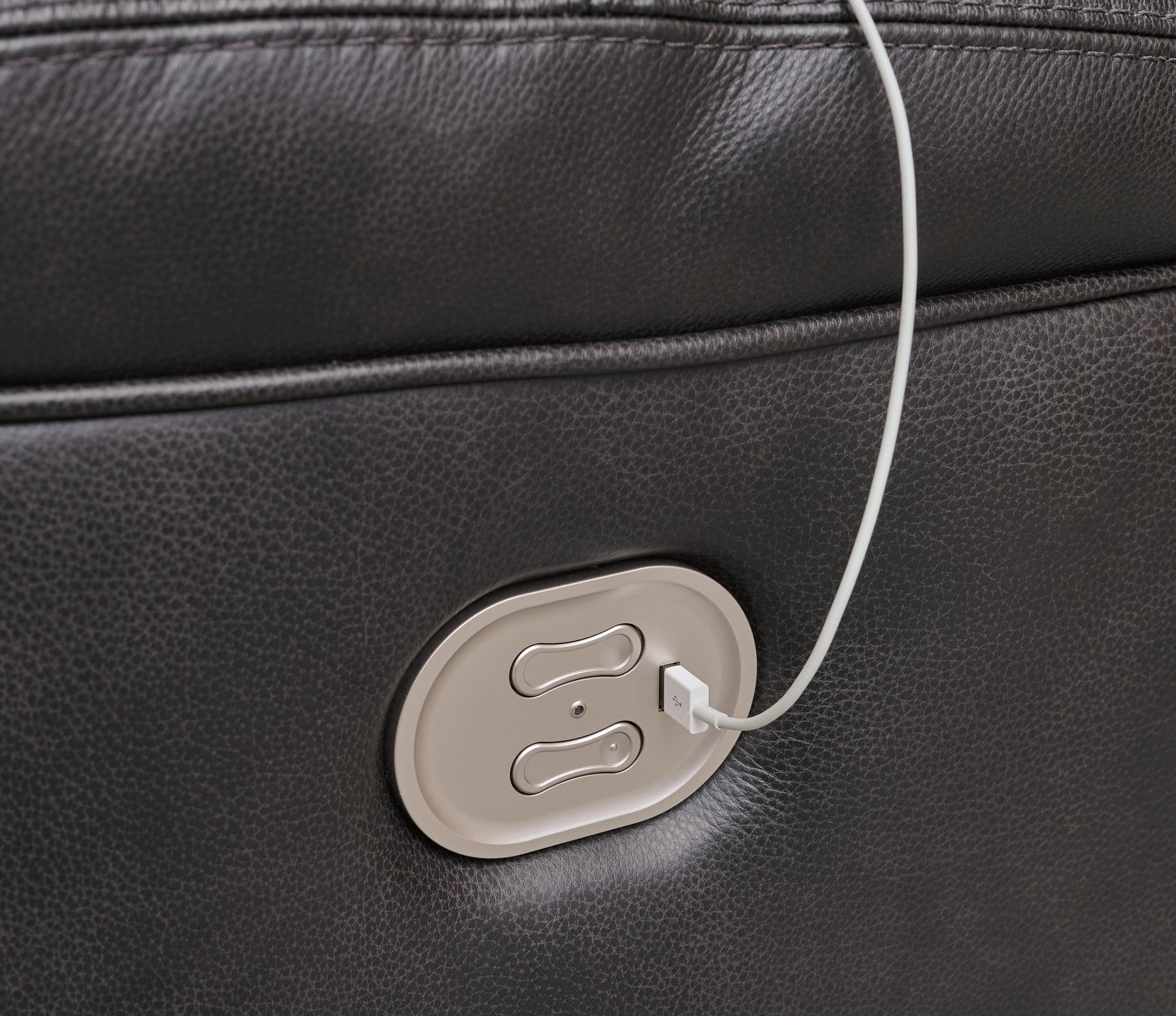 Mountainous PWR Recliner/ADJ Headrest Signature Design by Ashley®