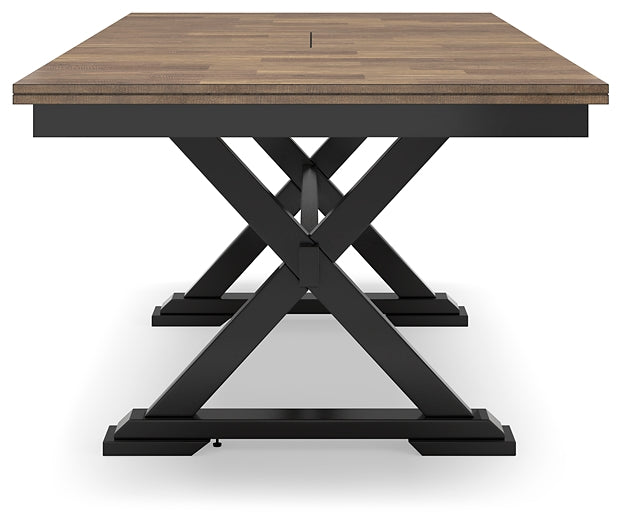 Wildenauer RECT Dining Room EXT Table Signature Design by Ashley®