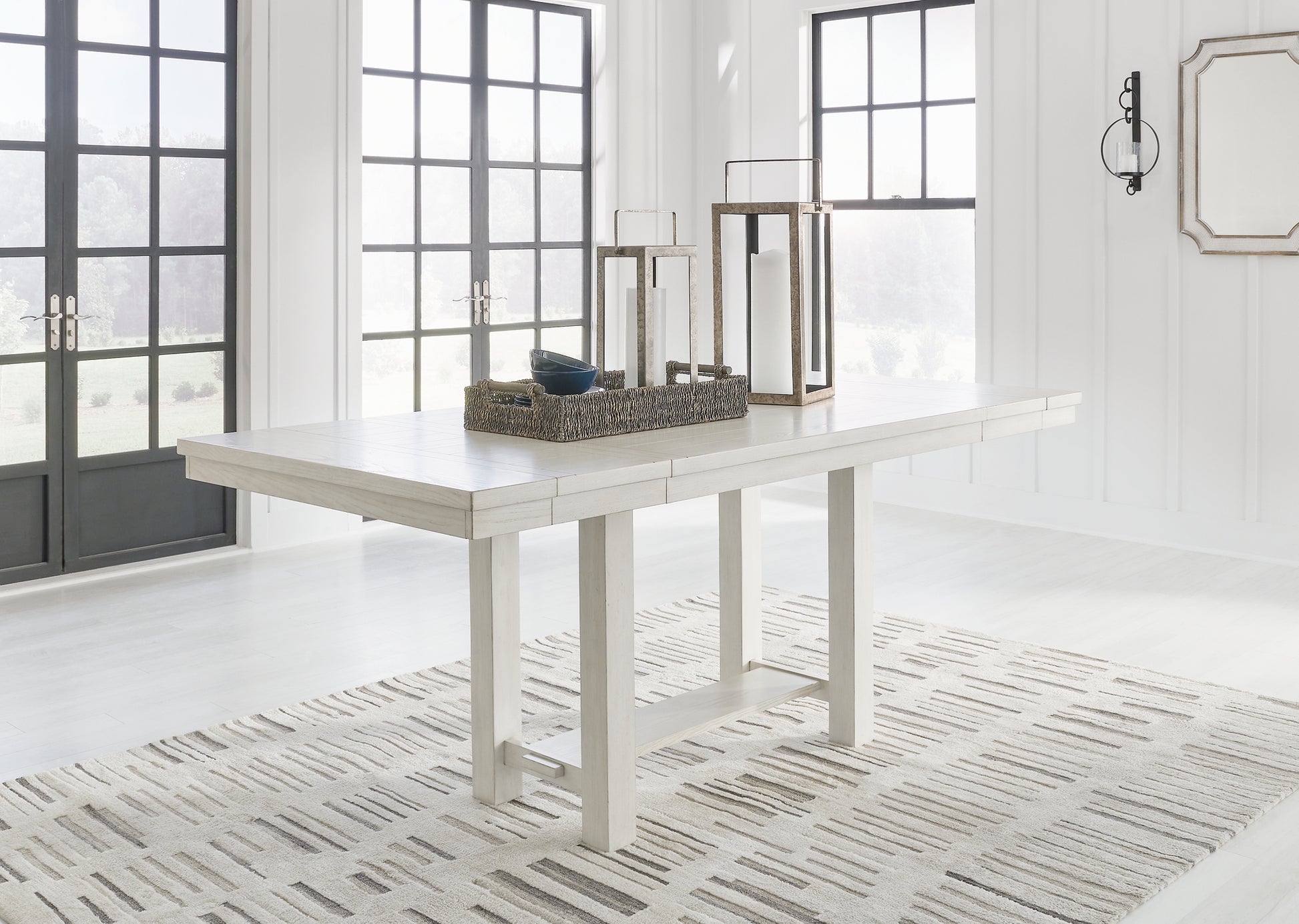 Robbinsdale RECT DRM Counter EXT Table Signature Design by Ashley®