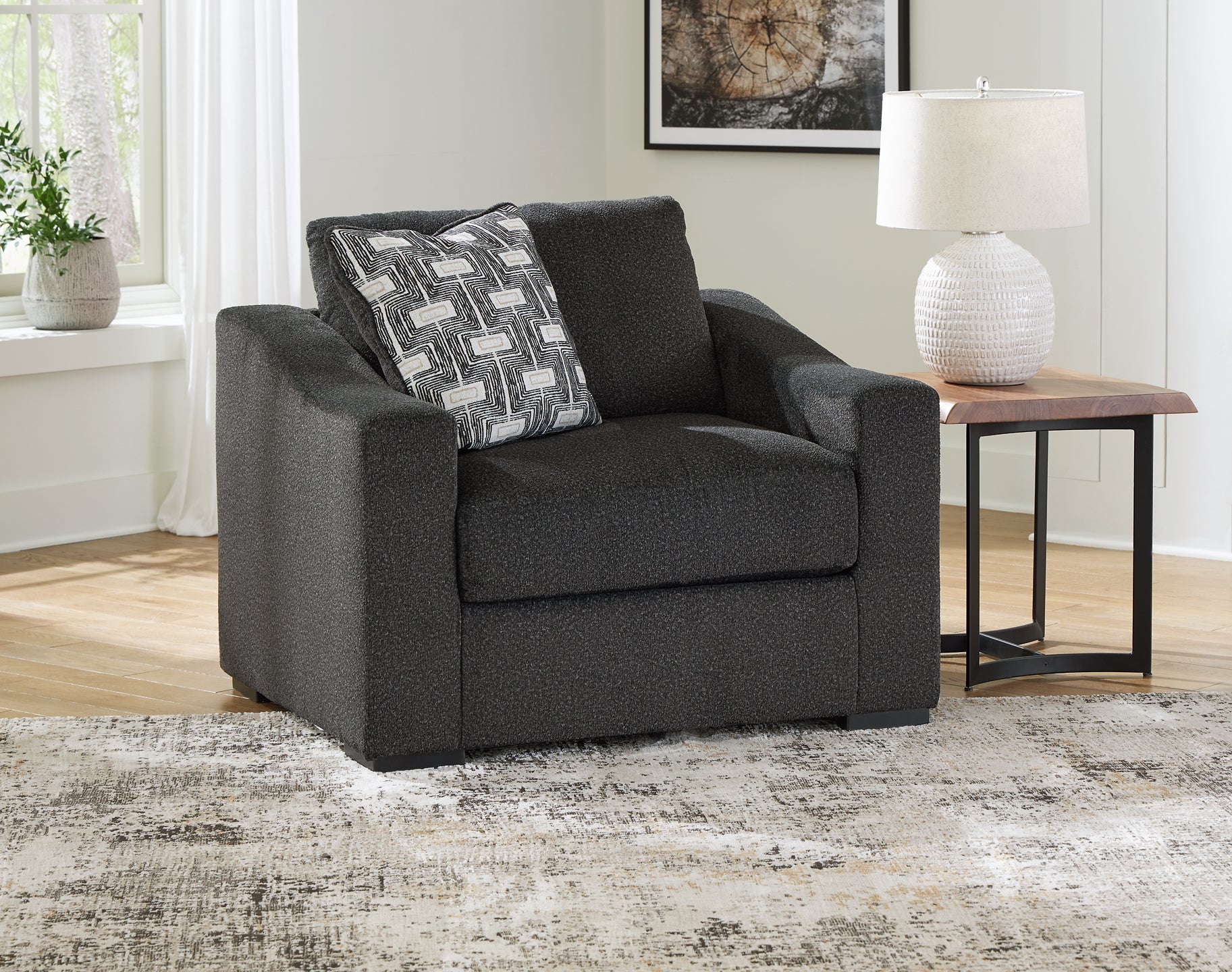 Wryenlynn Chair and a Half Benchcraft®