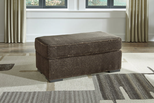 Aylesworth Ottoman Benchcraft®