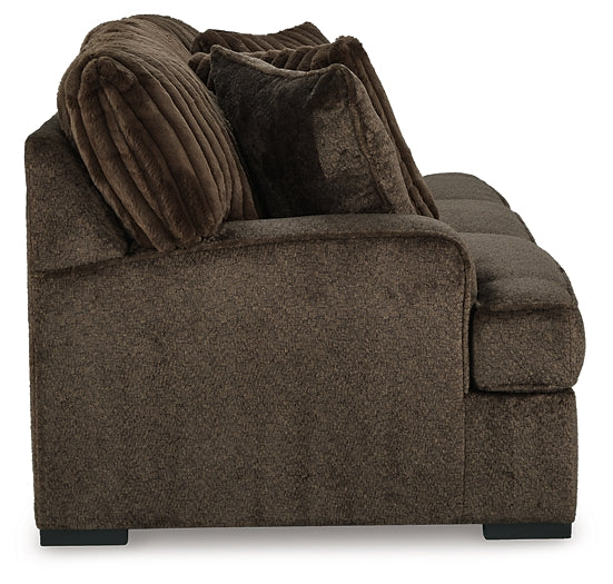 Aylesworth Sofa Benchcraft®