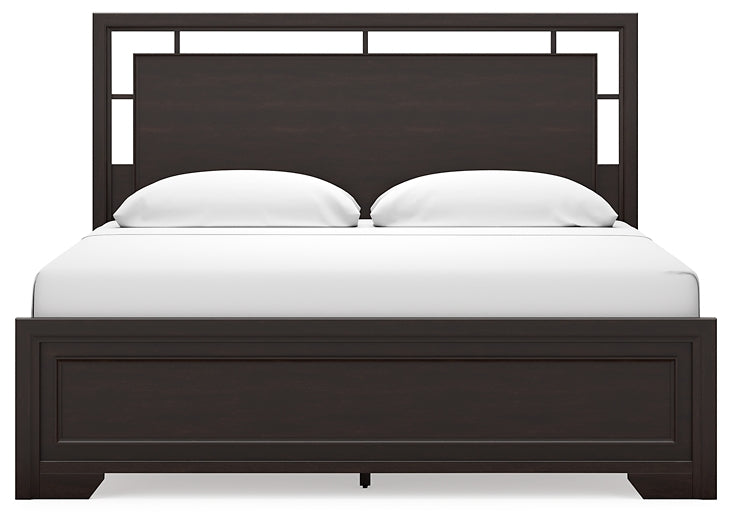 Covetown King Panel Bed with Mirrored Dresser and Nightstand Signature Design by Ashley®