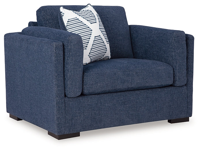 Evansley Chair and a Half Benchcraft®