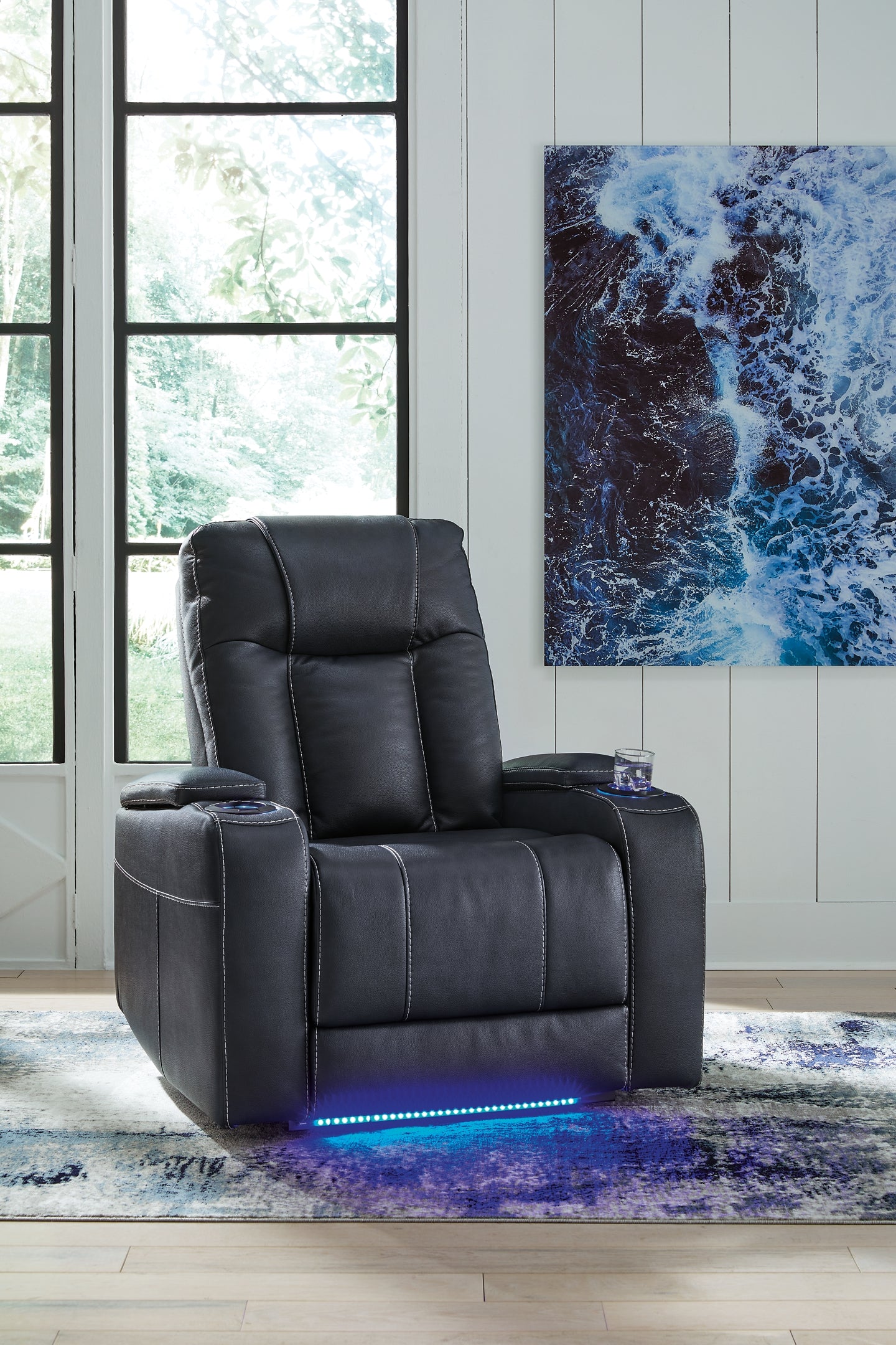 Feazada PWR Recliner/ADJ Headrest Signature Design by Ashley®