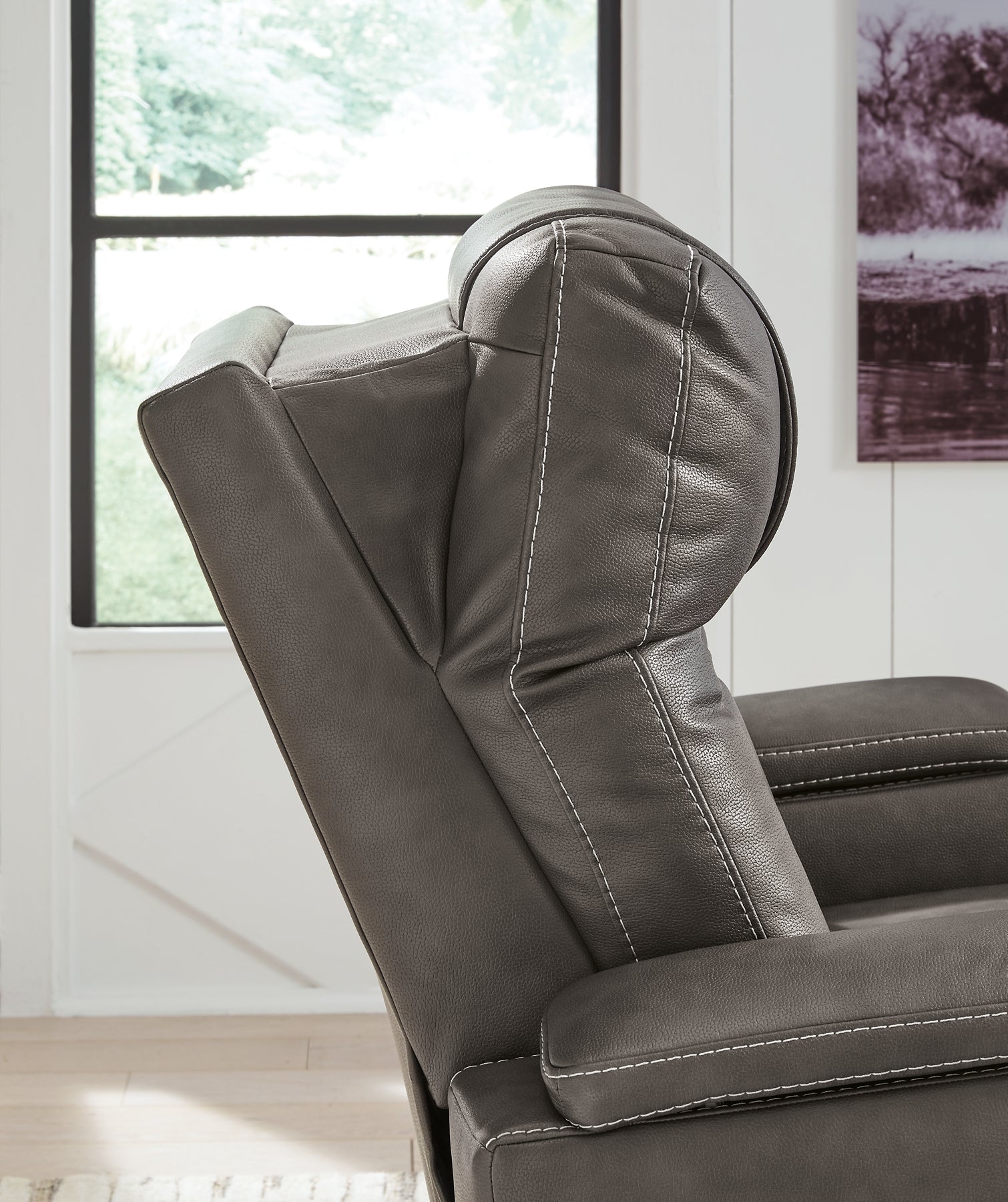 Feazada PWR Recliner/ADJ Headrest Signature Design by Ashley®