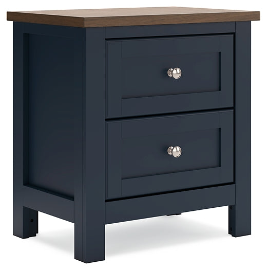 Landocken Twin Panel Bed with Mirrored Dresser and 2 Nightstands Signature Design by Ashley®